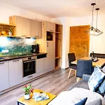 Niederreiter 3*